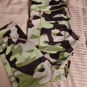 Camo luxe leggings